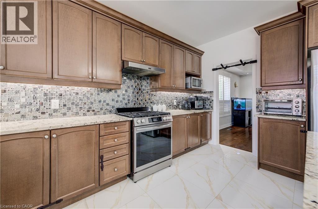 356 Robert Ferrie Drive, Kitchener, Ontario  N2P 2Y6 - Photo 12 - 40839894