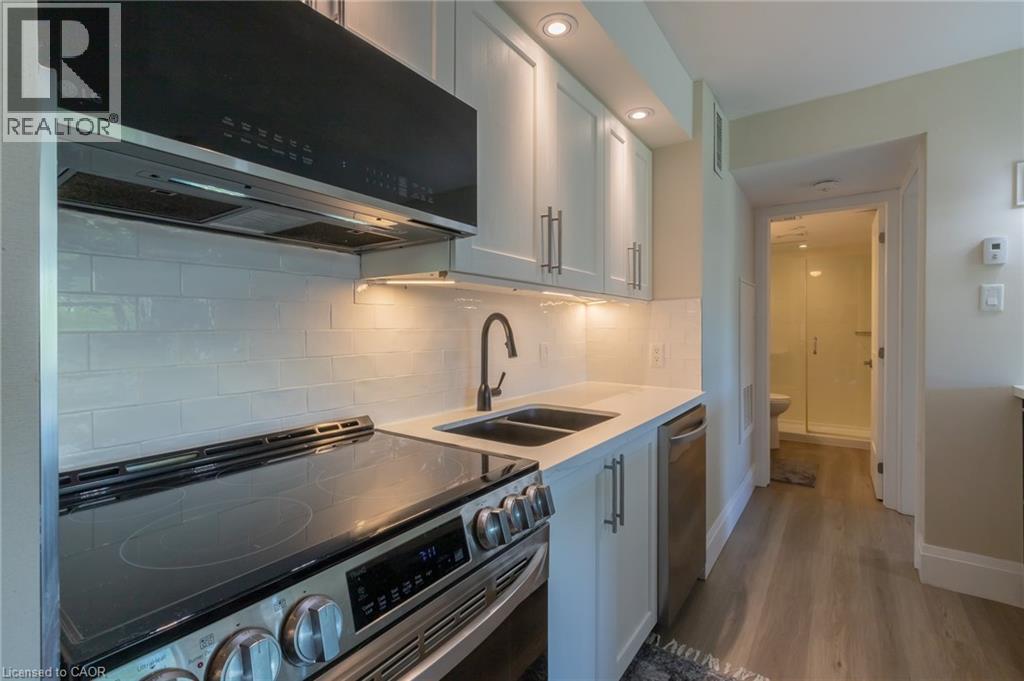 1235 Deerhurst Drive Unit# 305, Huntsville, Ontario P1H 2E8 - Photo 7 - 40840206