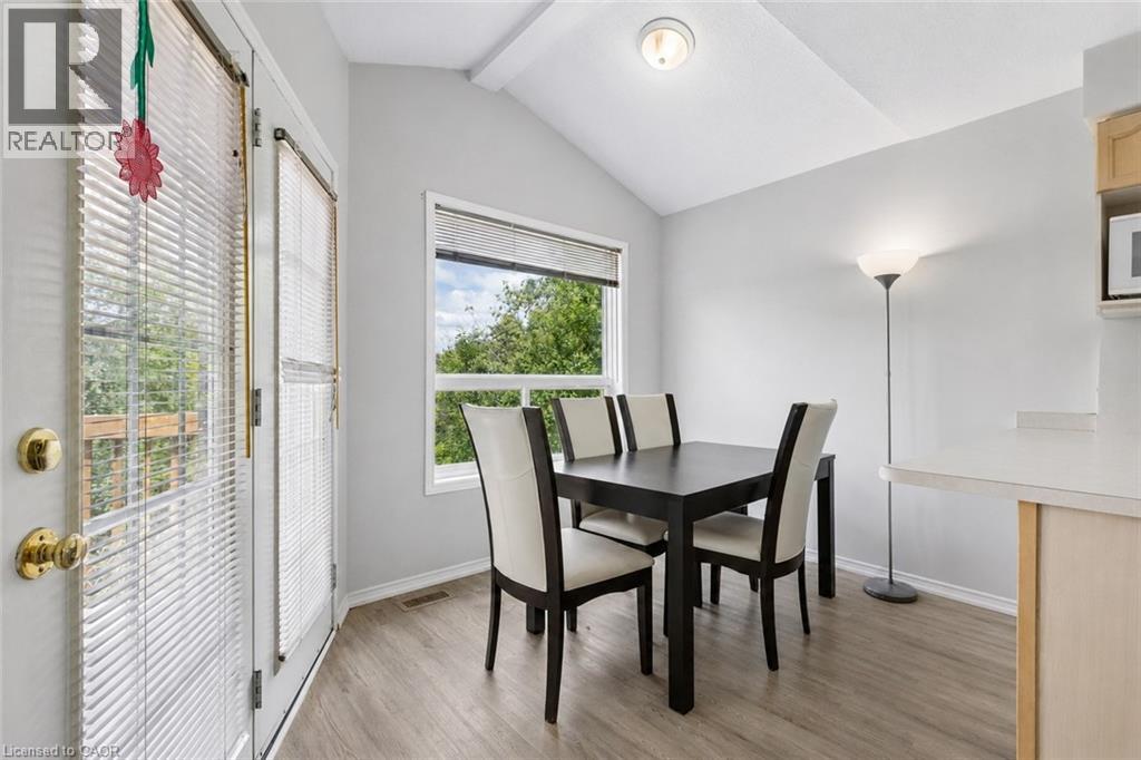 72 Chesterton Lane, Guelph, Ontario  N1E 7A6 - Photo 7 - 40840239