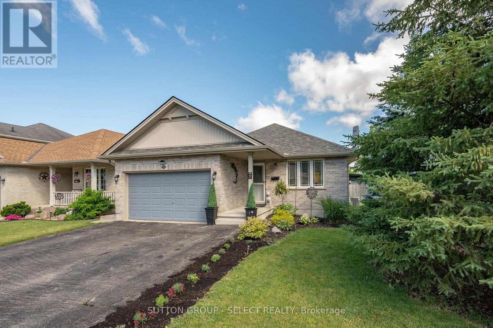 51 Greenway Boulevard, St. Thomas, Ontario  N5P 4P8 - Photo 2 - X13452976