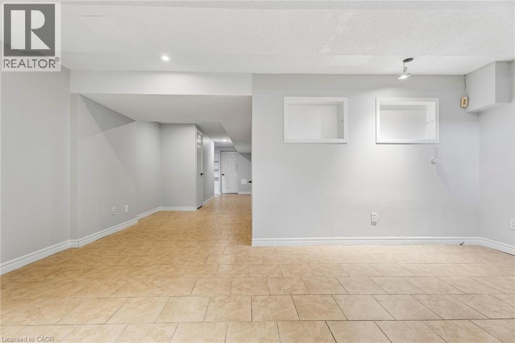 1860 Upper Gage Avenue Unit# 3, Hamilton, Ontario  L8W 3Y6 - Photo 24 - 40823025