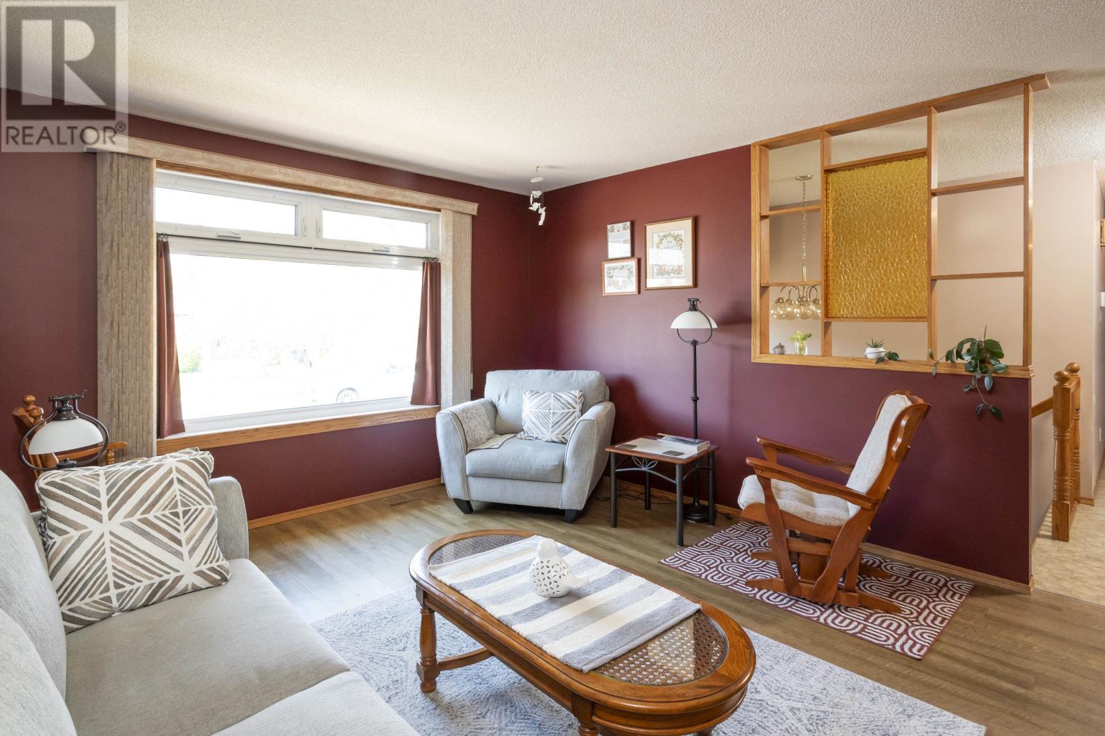 400 Randall Ct, Thunder Bay, Ontario  P7G 1A1 - Photo 6 - TB2601388