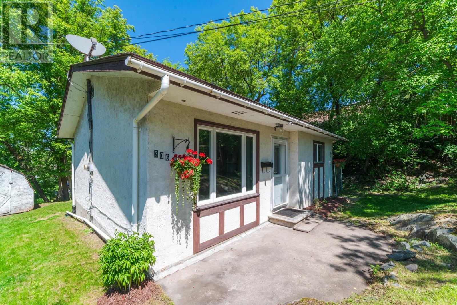 306 Fourth Street North, Kenora, Ontario  P9N 2M9 - Photo 1 - TB2601403