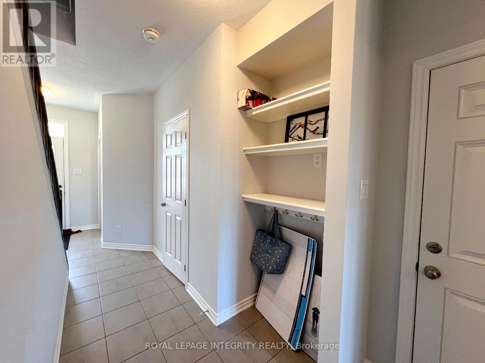 49 Bermondsay Way, Ottawa, Ontario K2S 2Y7 - Photo 4 - X13453036