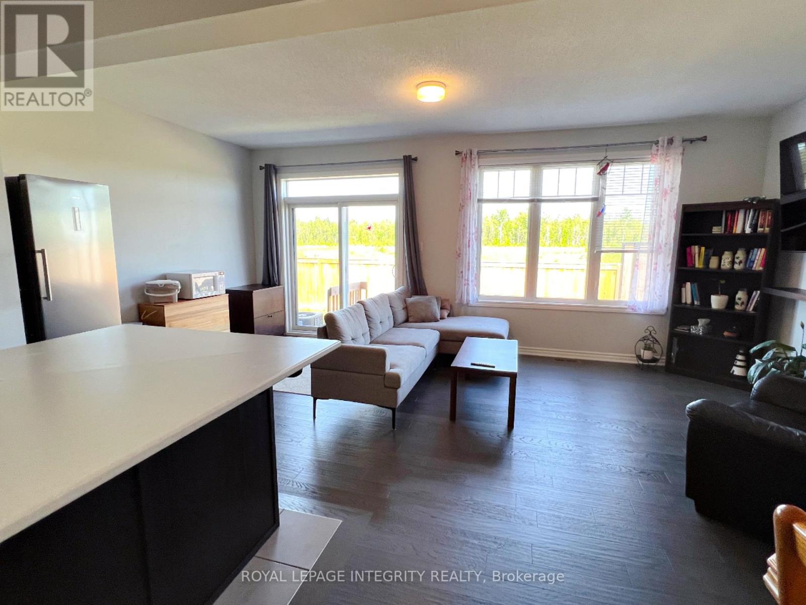 49 Bermondsay Way, Ottawa, Ontario  K2S 2Y7 - Photo 6 - X13453036