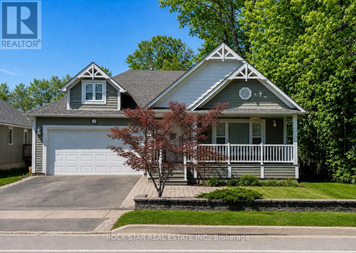 996 BEACH BOULEVARD, Hamilton, Ontario