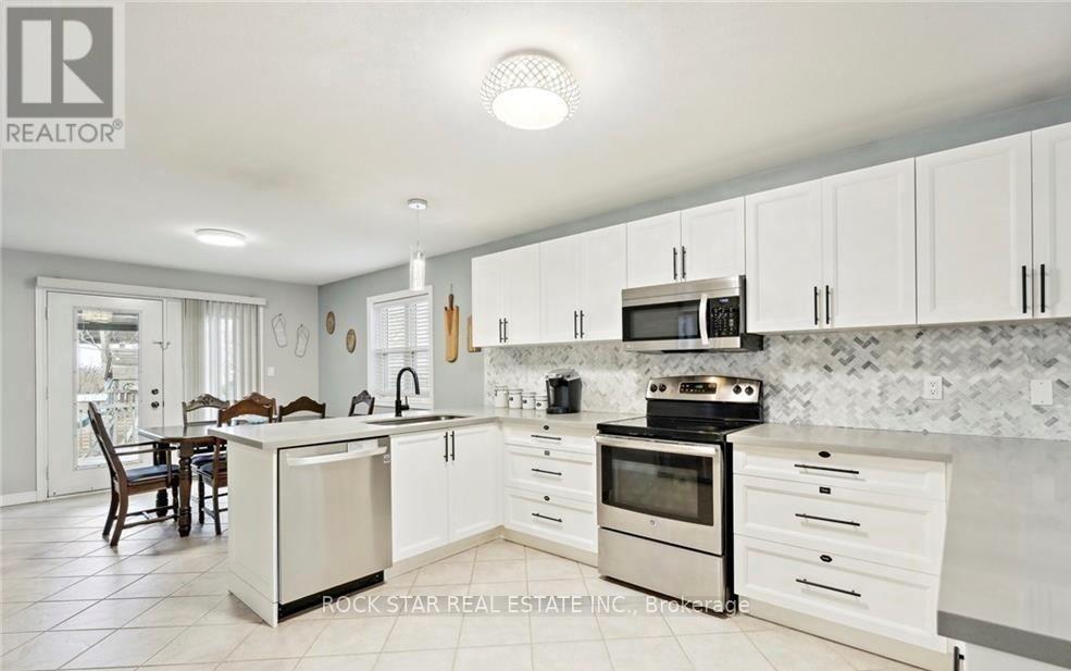 996 Beach Boulevard, Hamilton, Ontario  L8H 6Z4 - Photo 8 - X13452700