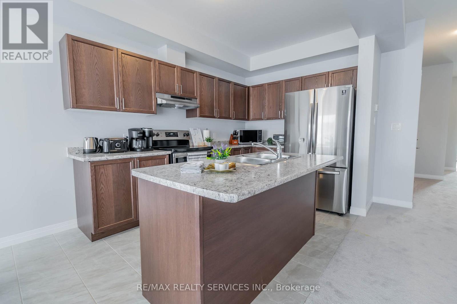6763 Cropp Street E, Niagara Falls, Ontario  L2E 5J8 - Photo 33 - X13452772