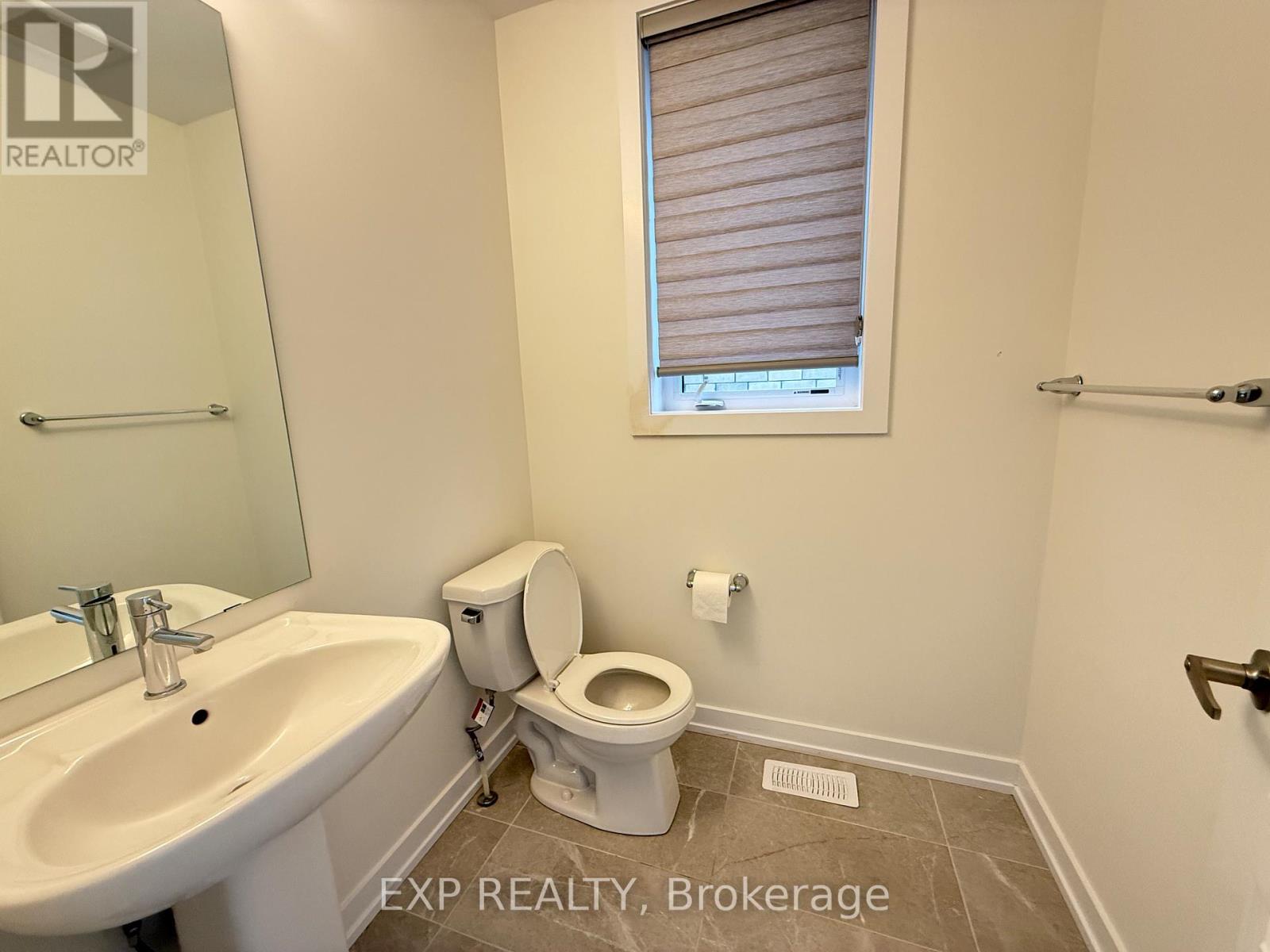 51 Monteith Drive, Brantford, Ontario  N3T 5L5 - Photo 4 - X13452784
