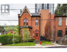 146 FOREST AVENUE, Hamilton, Ontario