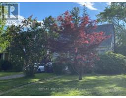 48 GREYLAWN CRESCENT, Toronto, Ontario