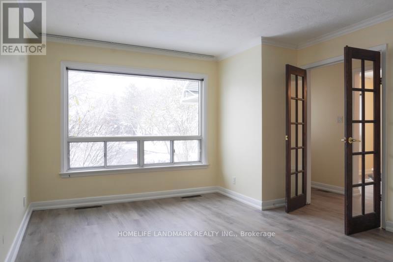 48 Greylawn Crescent, Toronto, Ontario  M1R 2V6 - Photo 3 - E13150586