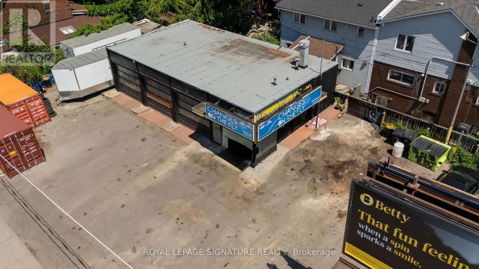 76 Kingston Road, Toronto, Ontario  M4L 1S6 - Photo 4 - E13452572