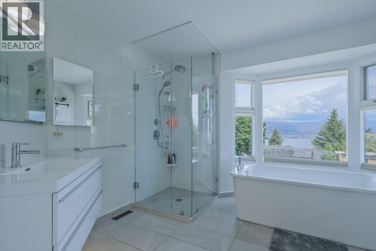 458 Curlew Drive, Kelowna, British Columbia  V1W 4L1 - Photo 50 - 10388793