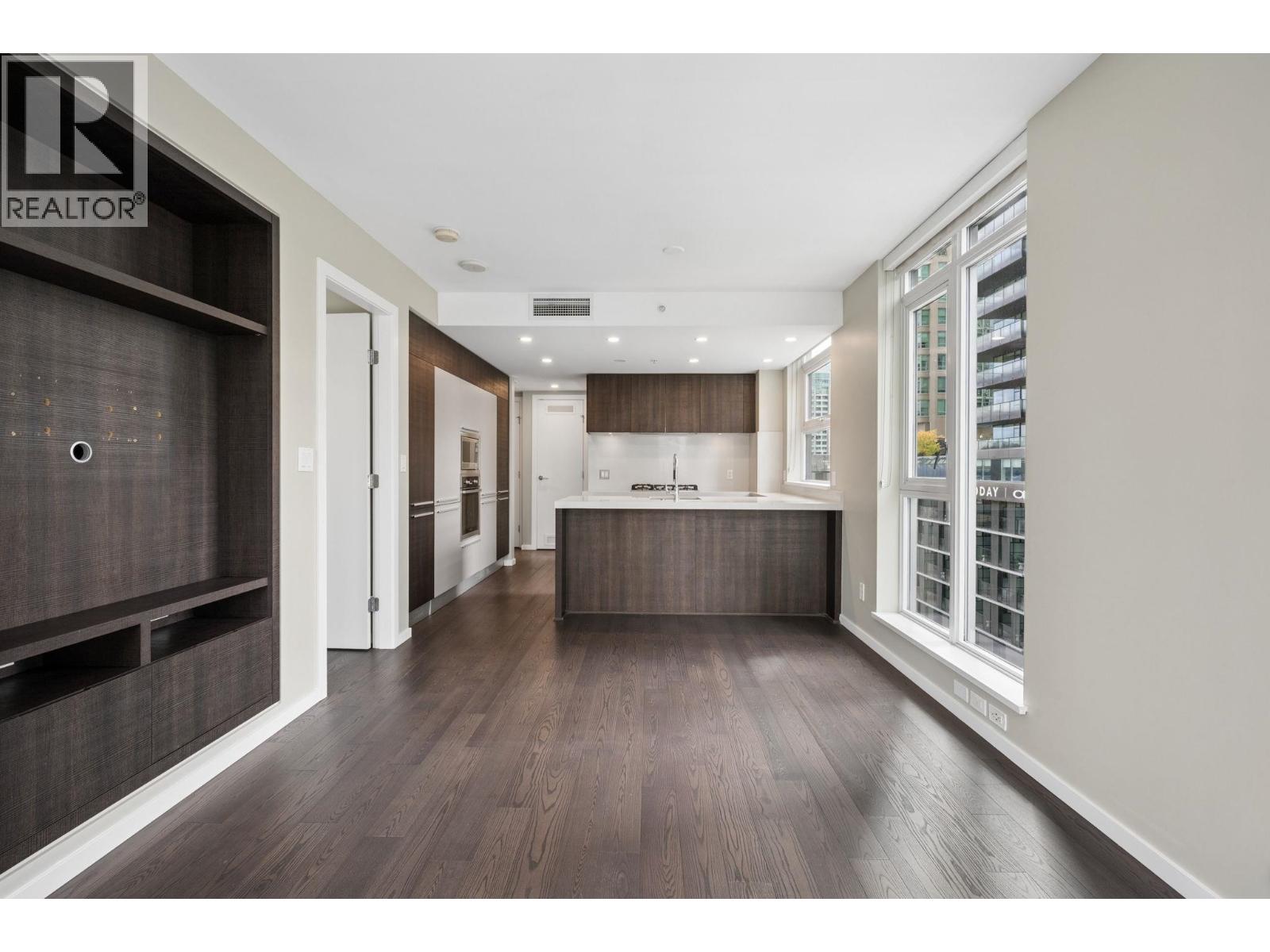 902 1351 Continental Street, Vancouver, British Columbia  V6Z 0C6 - Photo 10 - R3136560