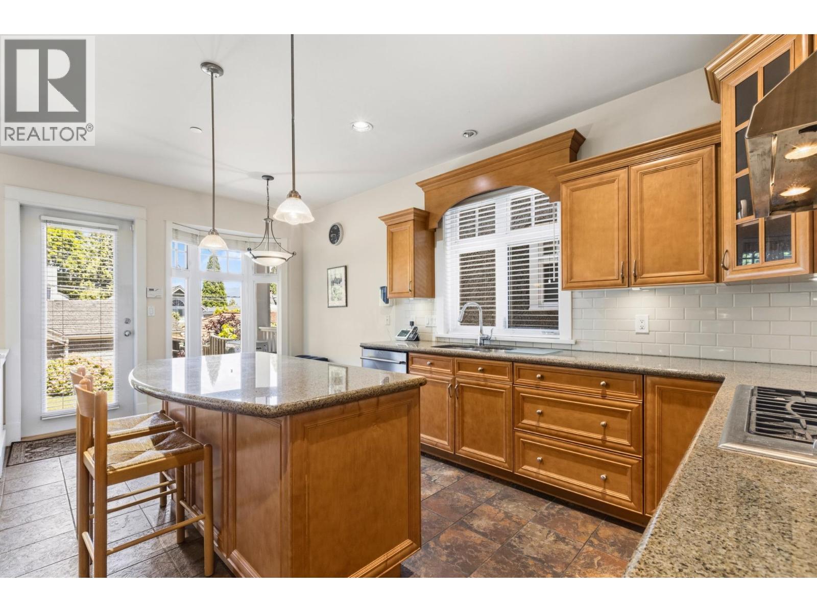 4188 Balaclava Street, Vancouver, British Columbia  V6L 2T1 - Photo 12 - R3136603