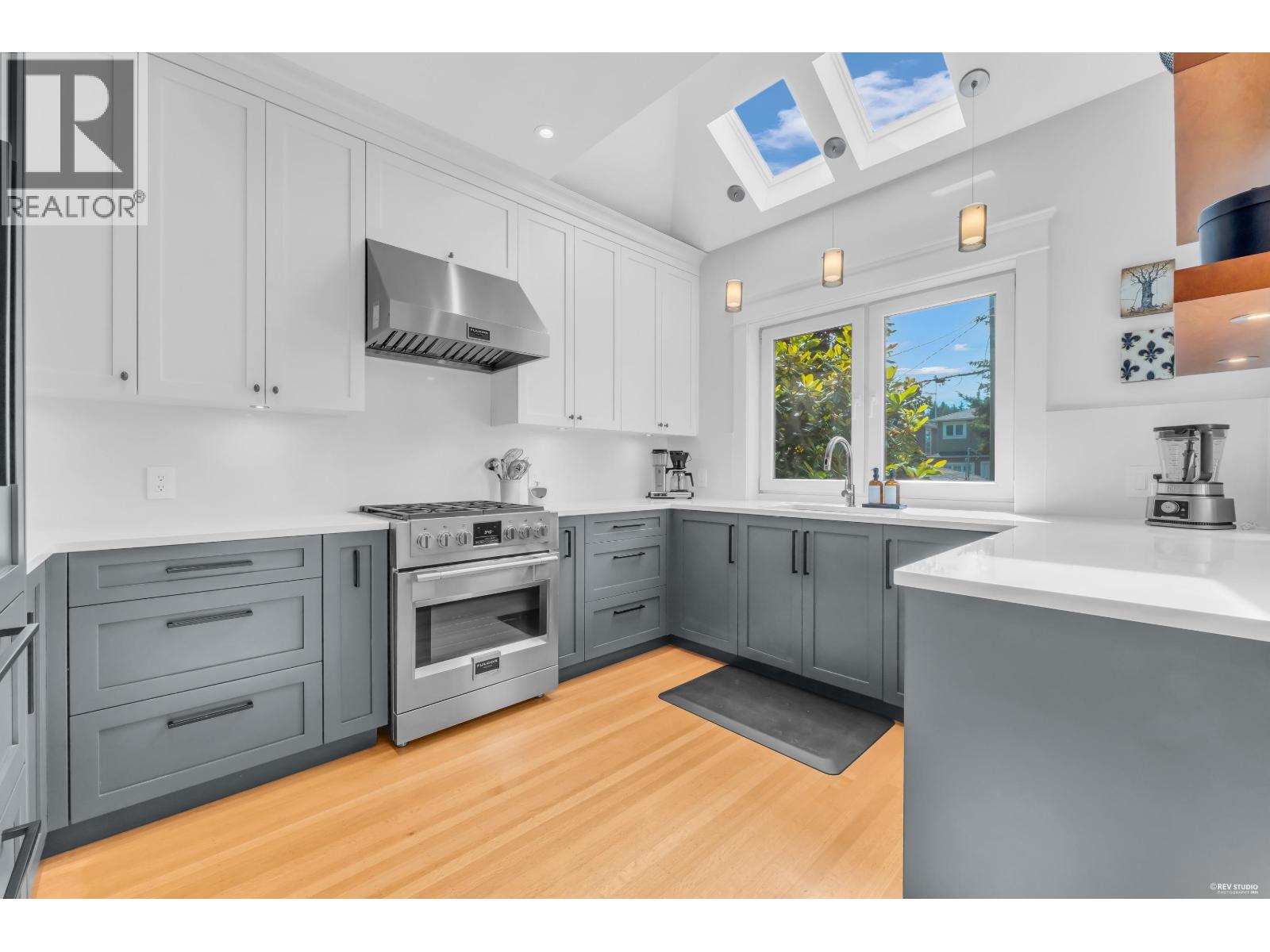 4581 James Street, Vancouver, British Columbia  V5V 3J2 - Photo 12 - R3136613