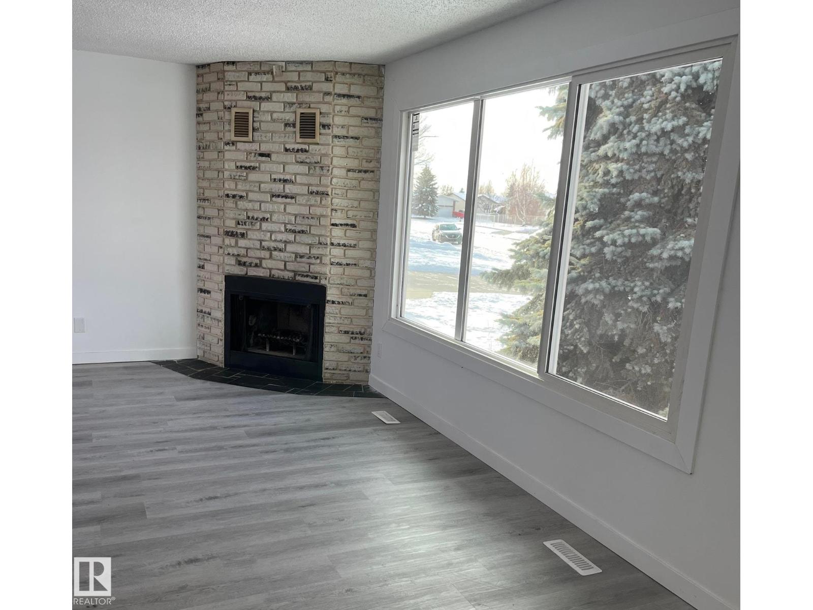 4315 42 St, Bonnyville Town, Alberta  T9N 1W6 - Photo 2 - E4493966