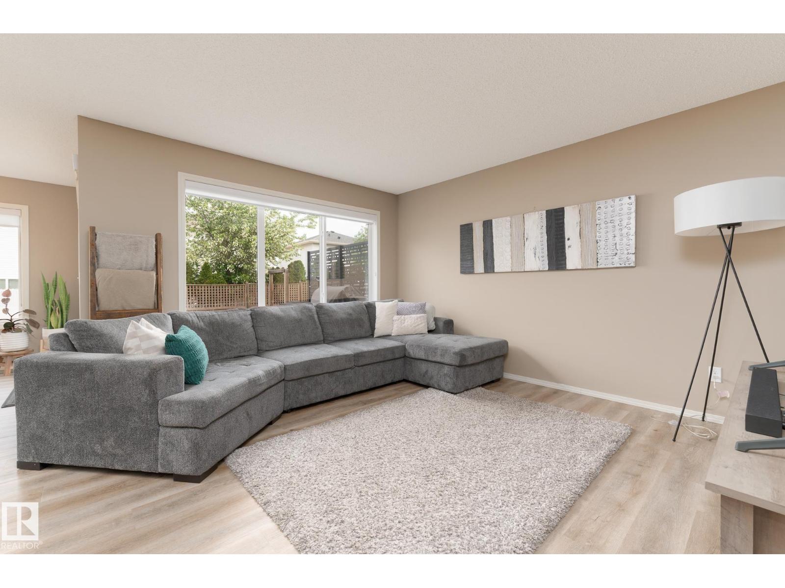 22 Spring Cv, Spruce Grove, Alberta  T7X 0L5 - Photo 6 - E4493967