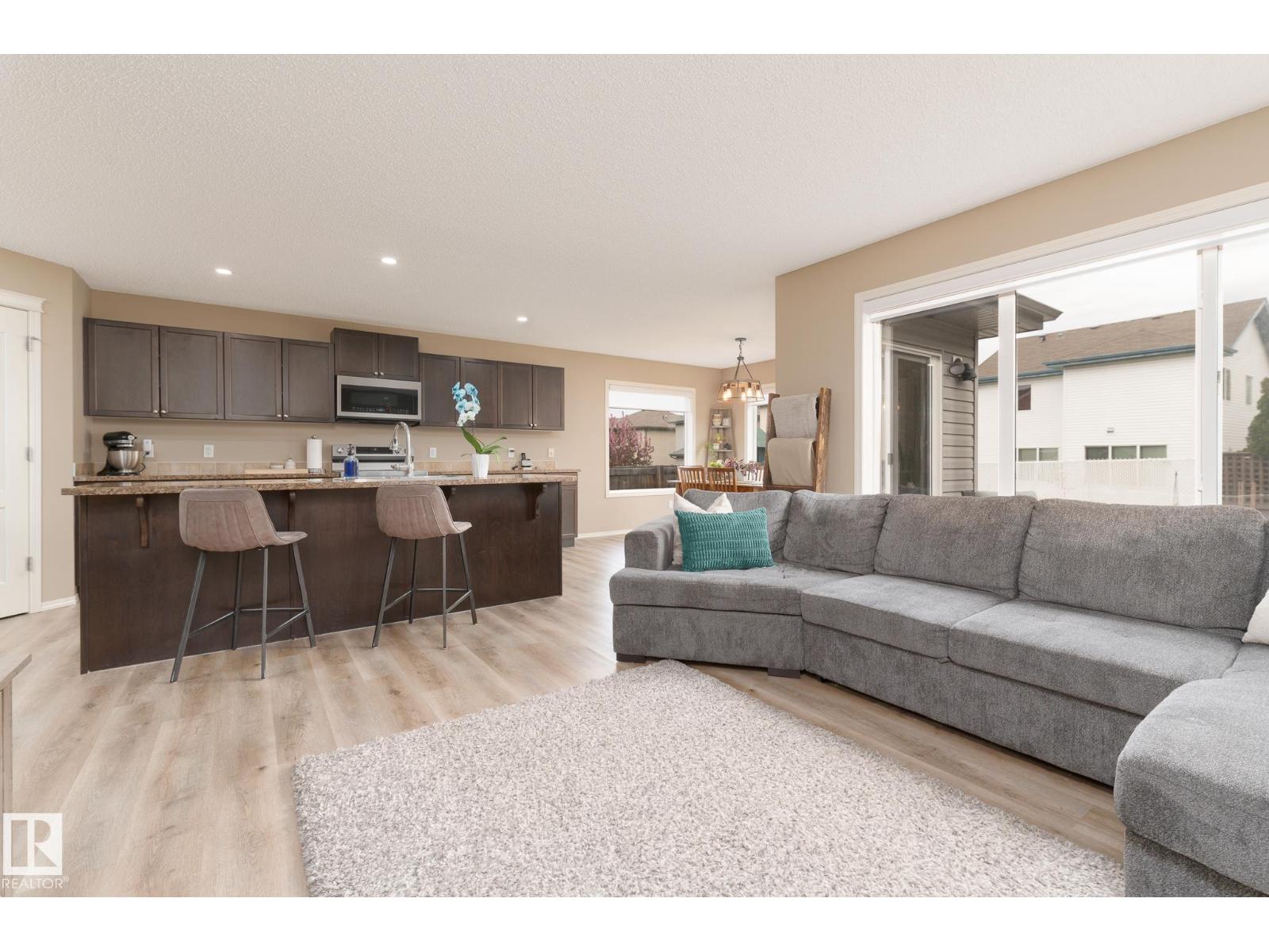 22 Spring Cv, Spruce Grove, Alberta  T7X 0L5 - Photo 8 - E4493967