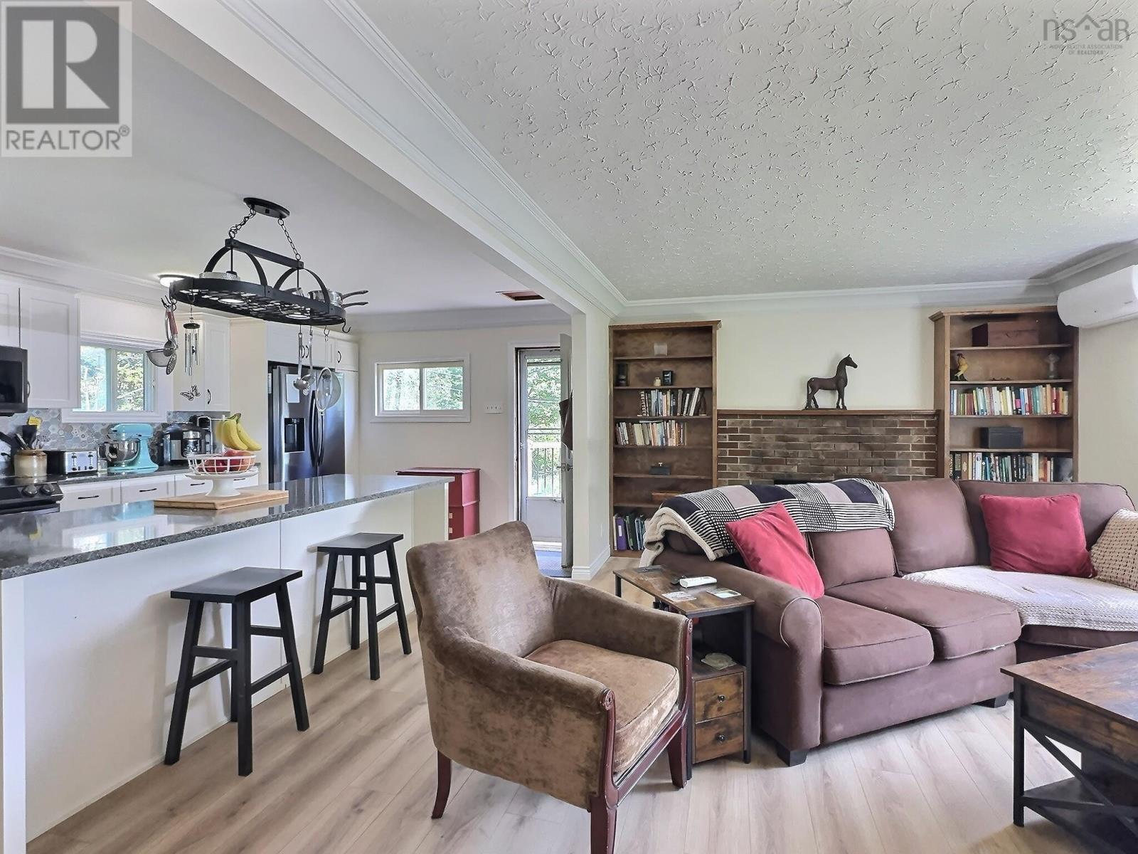 37 Johnson Road, Harmony, Nova Scotia  B6L 3S5 - Photo 8 - 202614559
