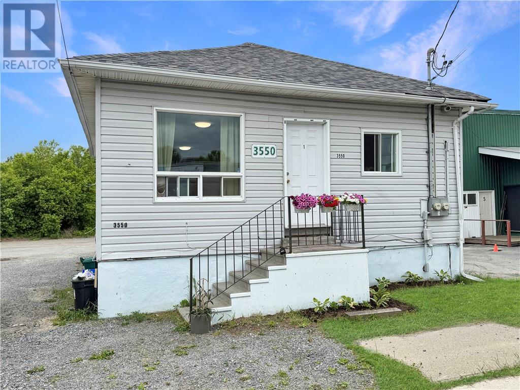 3550 Errington Avenue, Chelmsford, Ontario  P0M 1L0 - Photo 1 - 2128582