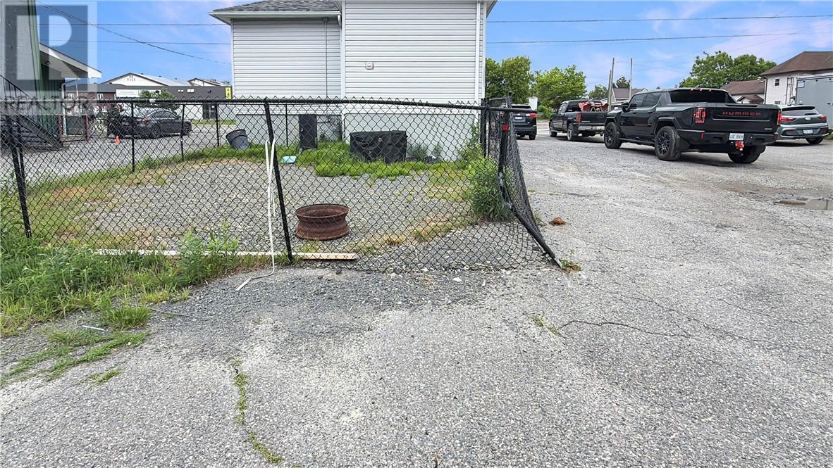 3550 Errington Avenue, Chelmsford, Ontario  P0M 1L0 - Photo 5 - 2128582