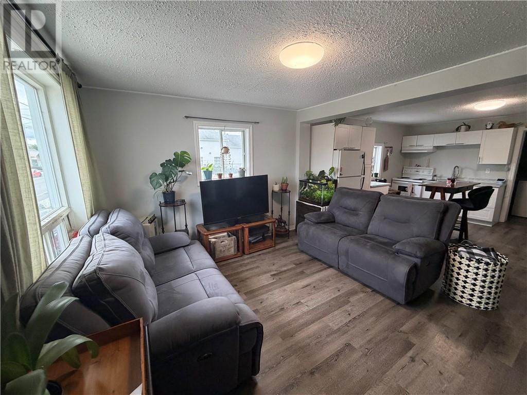 3550 Errington Avenue, Chelmsford, Ontario  P0M 1L0 - Photo 7 - 2128582