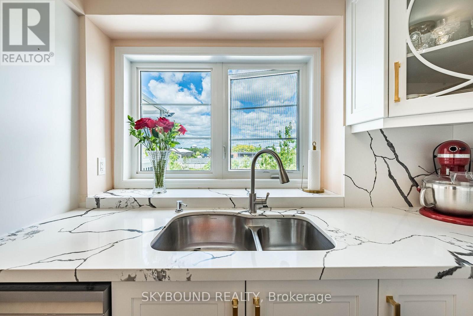77 Cleanside Road, Toronto, Ontario M1L 0C2 - Photo 22 - E13440424