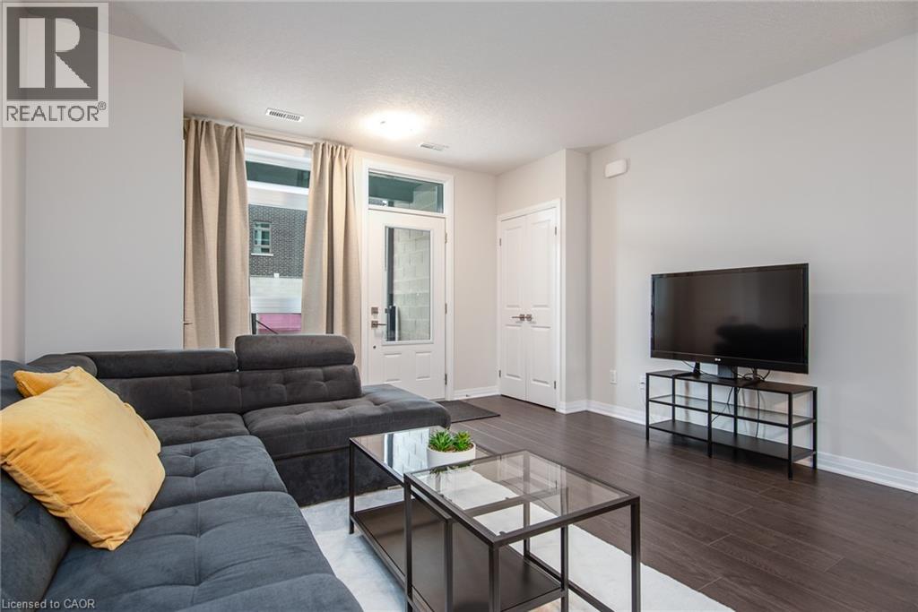 155 Thomas Slee Drive Unit# 1d, Kitchener, Ontario  N2P 0J8 - Photo 8 - 40840482