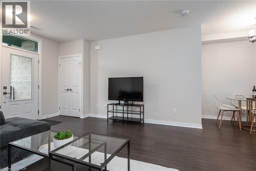 155 Thomas Slee Drive Unit# 1d, Kitchener, Ontario  N2P 0J8 - Photo 9 - 40840482