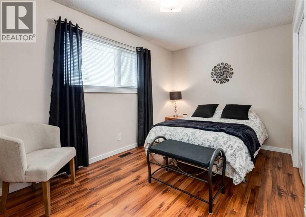 332 Pinemont Road Ne, Calgary, Alberta  T1Y 1V7 - Photo 21 - A2315205