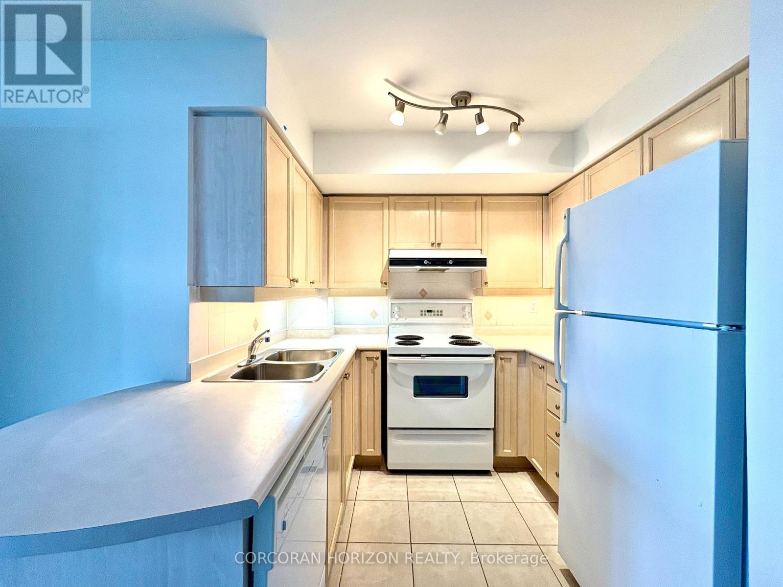 314 - 1 Rean Drive, Toronto, Ontario  M2K 3C1 - Photo 4 - C13452948