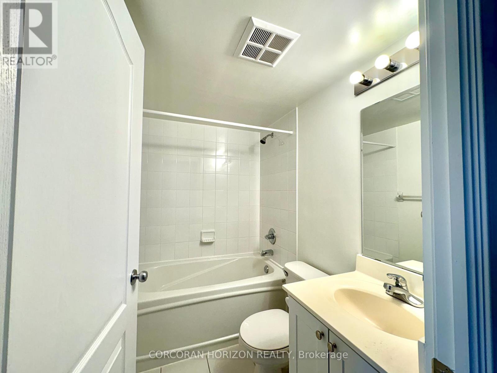 314 - 1 Rean Drive, Toronto, Ontario  M2K 3C1 - Photo 7 - C13452948