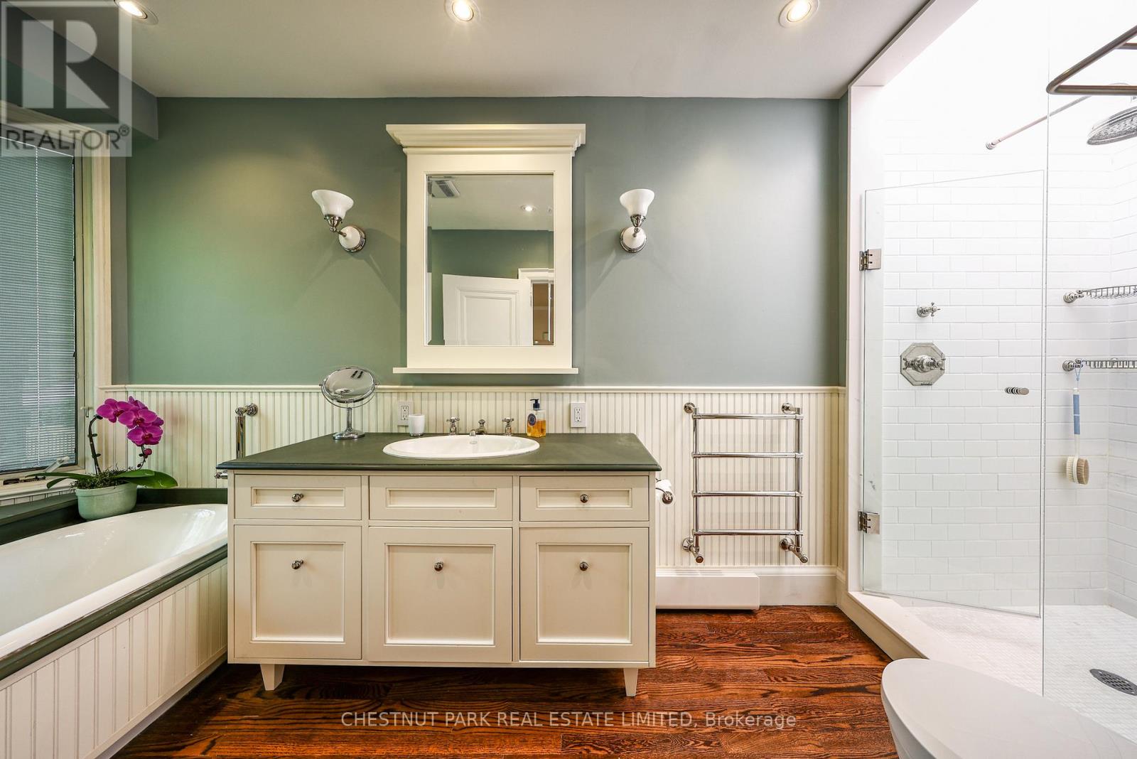 74 Chatsworth Drive, Toronto, Ontario  M4R 1R7 - Photo 18 - C13453012
