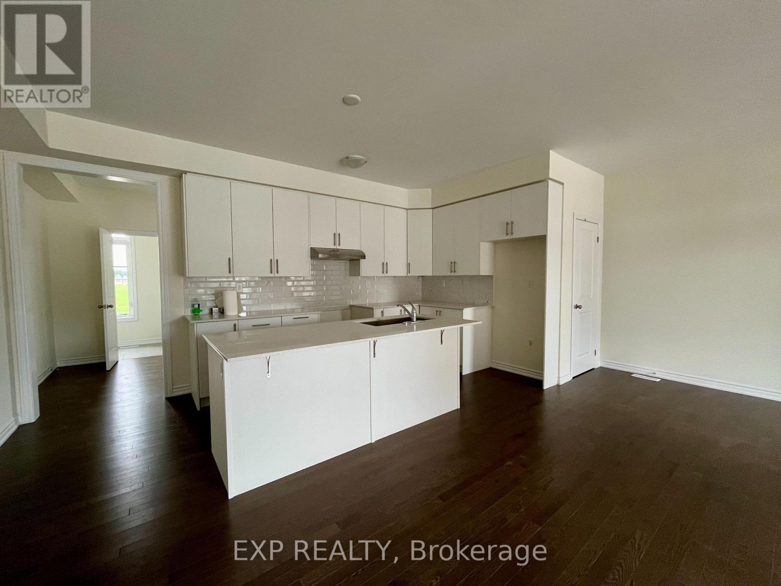 116 Blick Crescent, Aurora, Ontario  L4G 7B6 - Photo 11 - N13453000
