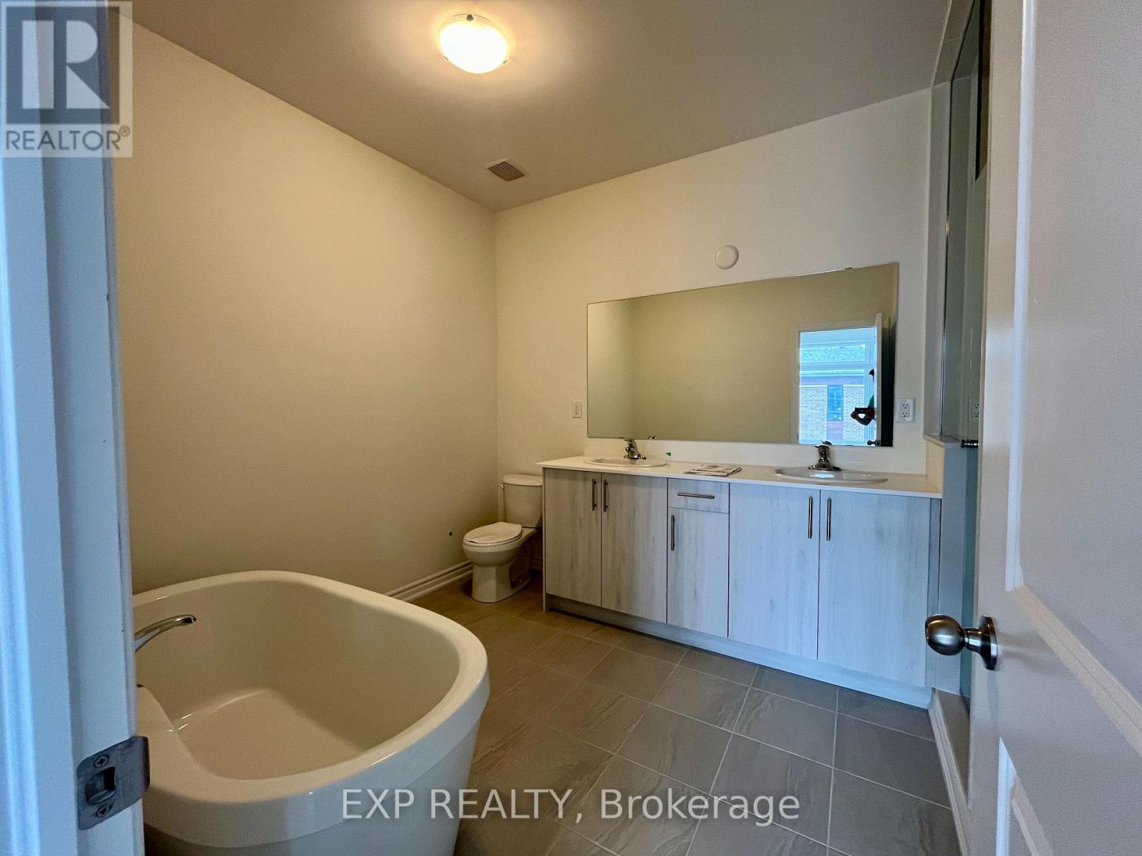 116 Blick Crescent, Aurora, Ontario  L4G 7B6 - Photo 15 - N13453000