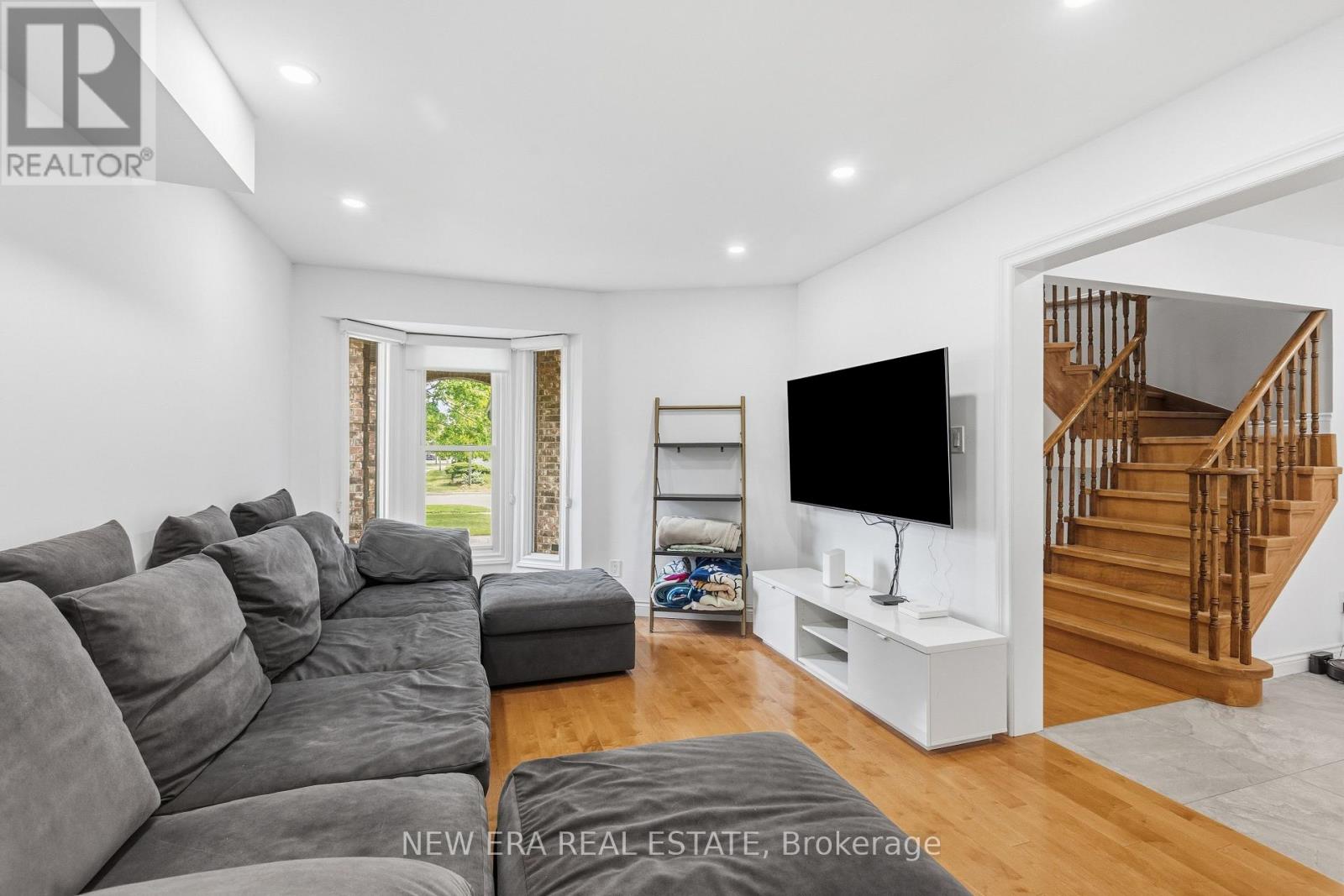 67 Chilmar Crescent, Vaughan, Ontario  L4J 6Y5 - Photo 10 - N13453010