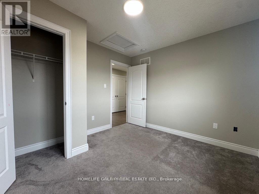 86 Nathan Crescent, Barrie, Ontario  L4N 0S2 - Photo 19 - S13452940