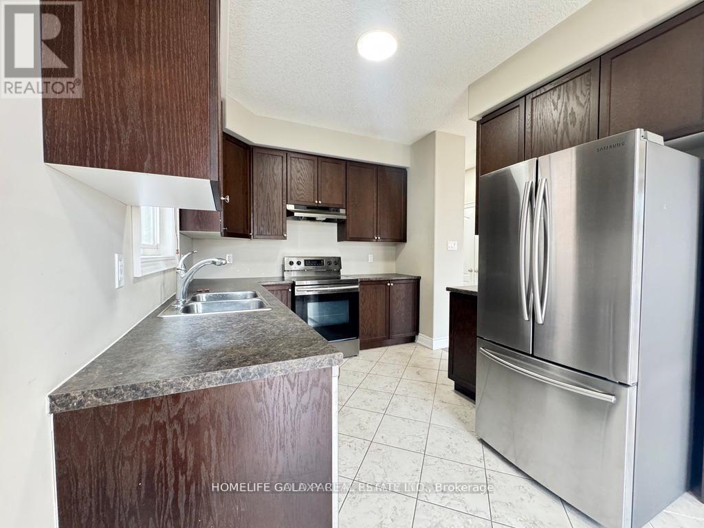 86 Nathan Crescent, Barrie, Ontario  L4N 0S2 - Photo 9 - S13452940