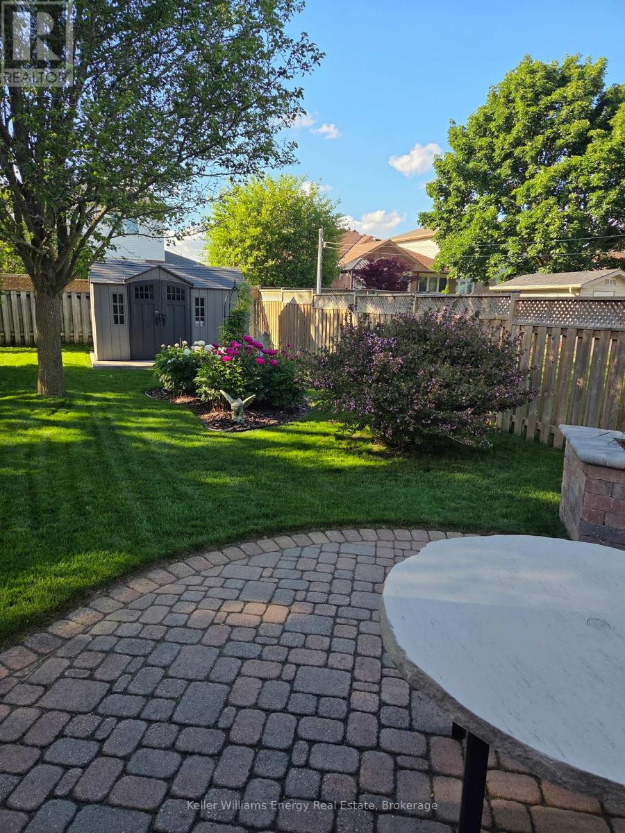 18 ARRAN COURT, Clarington, Ontario
