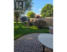 18 ARRAN COURT, Clarington, Ontario