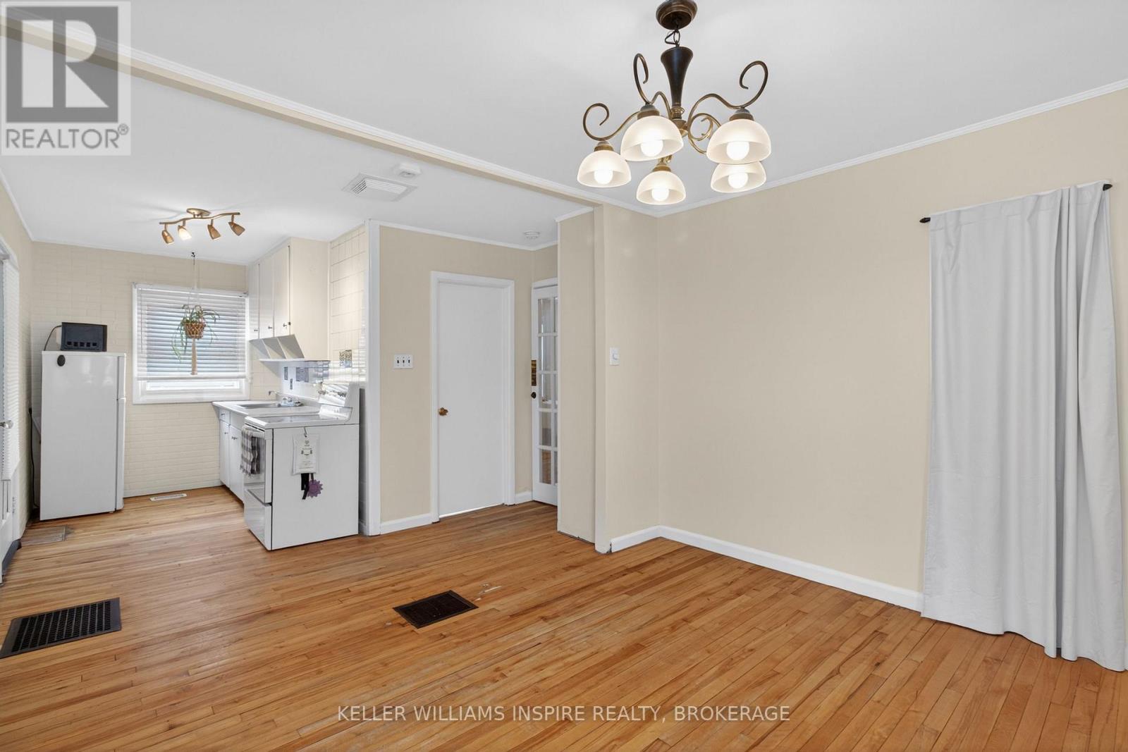 14 Fifth Avenue, Kingston, Ontario  K7K 2K9 - Photo 27 - X13453262
