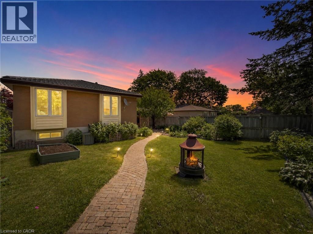 1324 Bodley Road, Mississauga, Ontario  L5J 3W9 - Photo 2 - 40839620