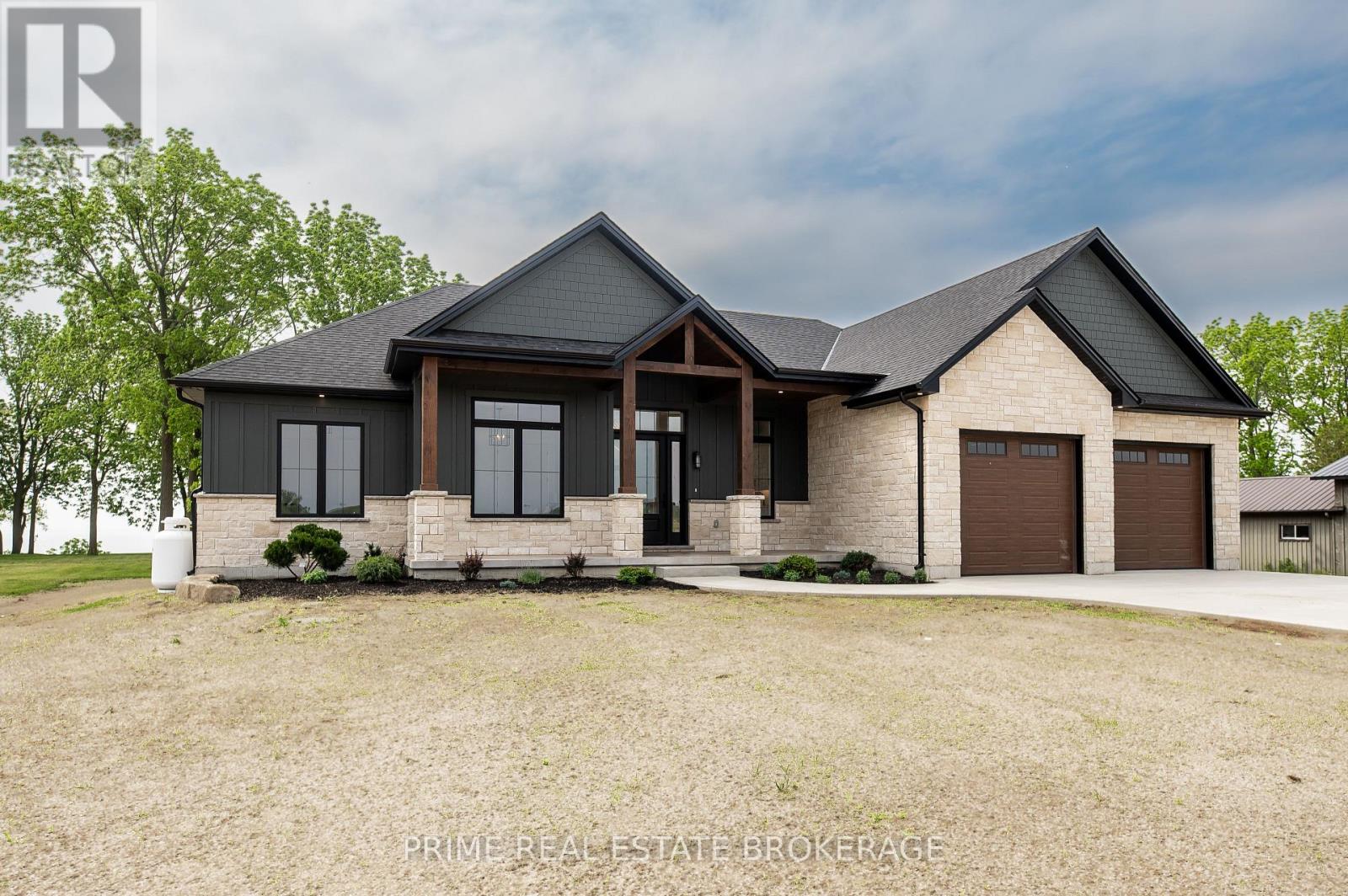 25 Black Walnut Drive, Norfolk, Ontario  N0E 1P0 - Photo 3 - X13453160