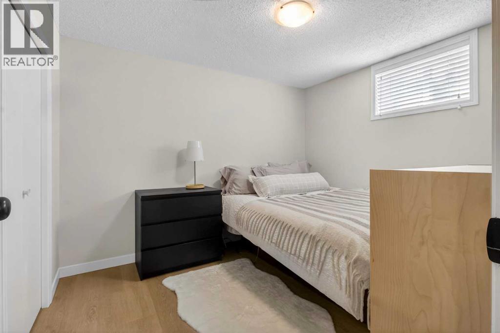 6132 33 Avenue Nw, Calgary, Alberta  T3B 2K5 - Photo 27 - A2320757