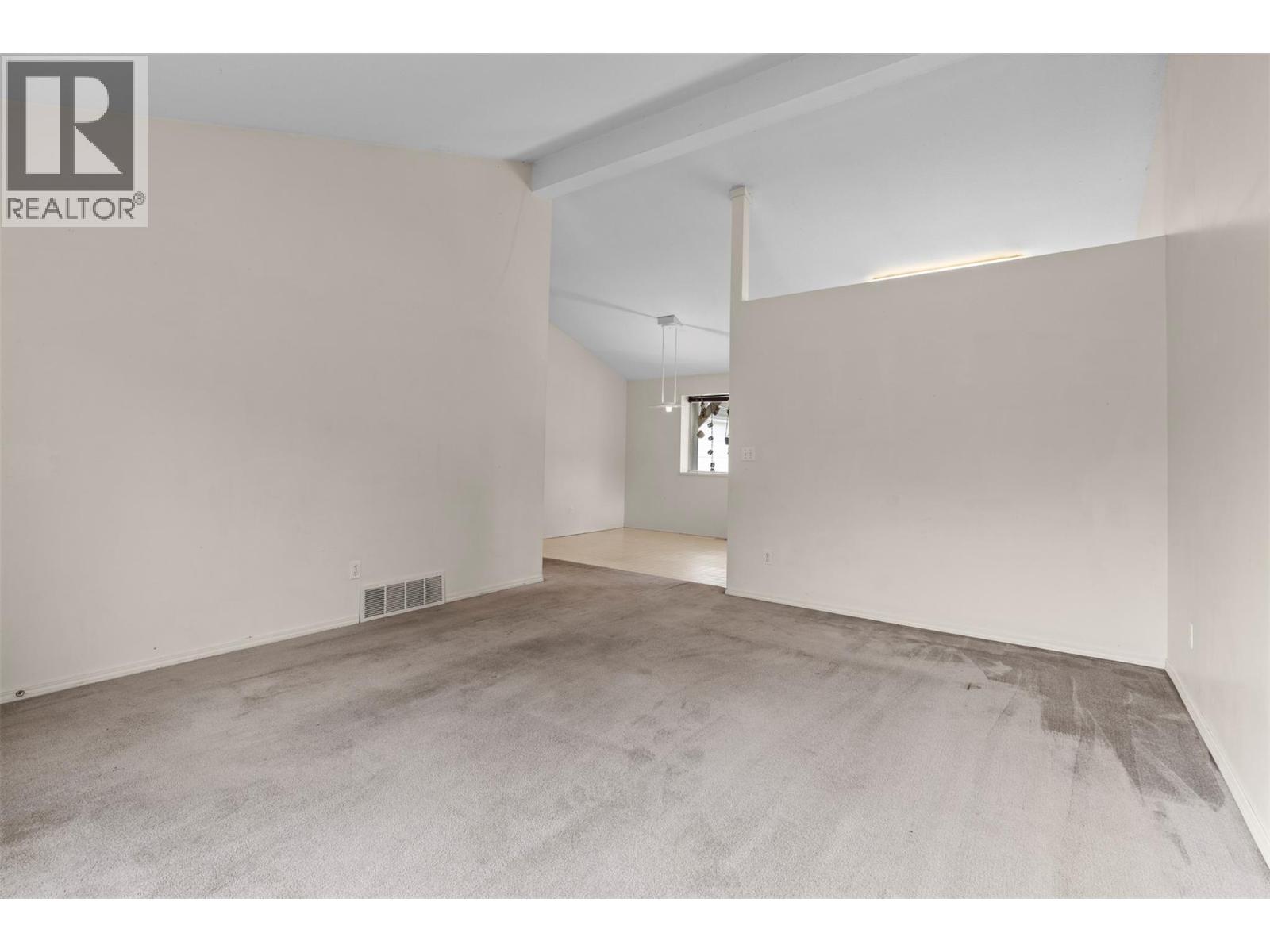2820 Burns Avenue, Armstrong, British Columbia  V4Y 0G3 - Photo 10 - 10390648