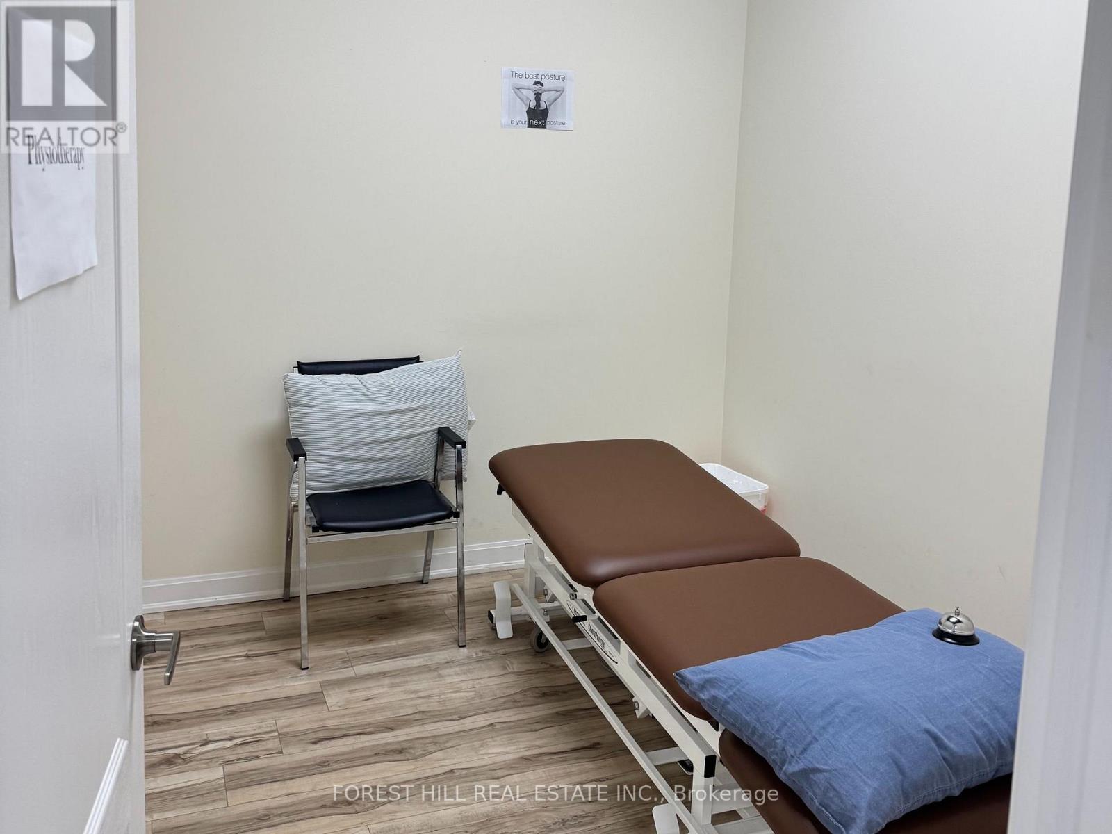 8 - 18371 HURONTARIO STREET Caledon (Caledon Village), ON L7K 0X7