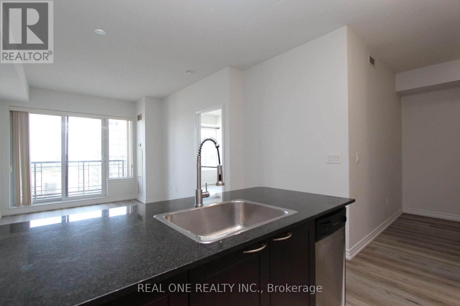 1804 - 385 Prince Of Wales Drive, Mississauga, Ontario  L5B 0C6 - Photo 5 - W13453002
