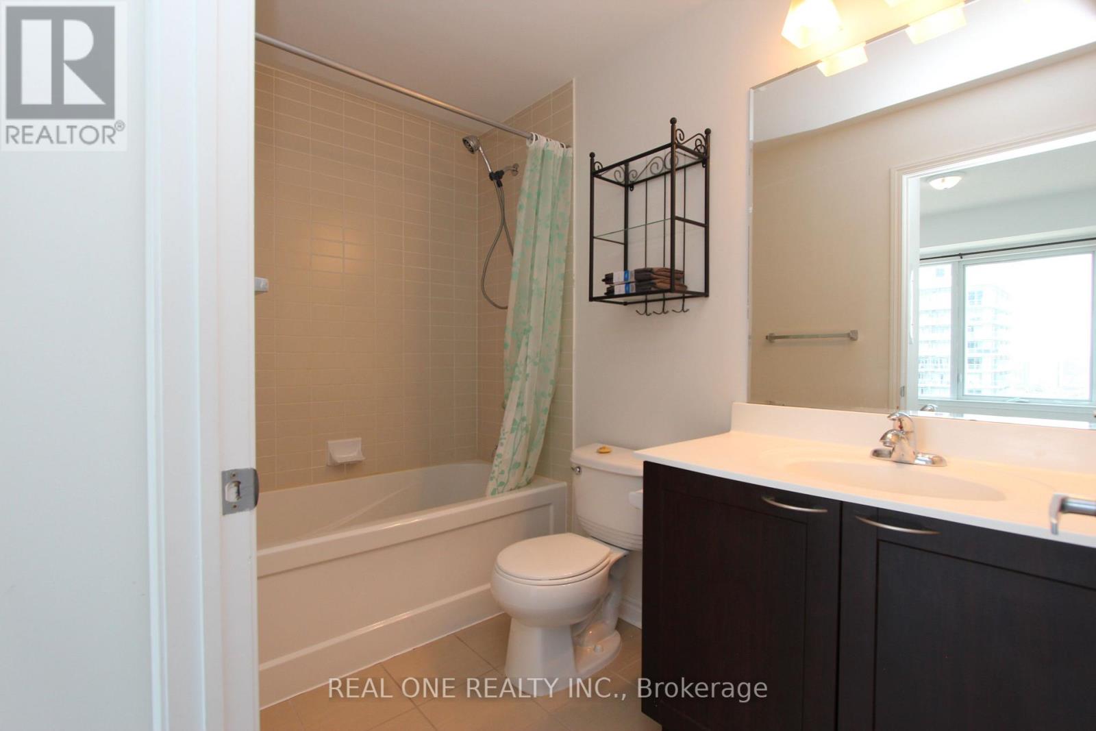 1804 - 385 Prince Of Wales Drive, Mississauga, Ontario  L5B 0C6 - Photo 8 - W13453002